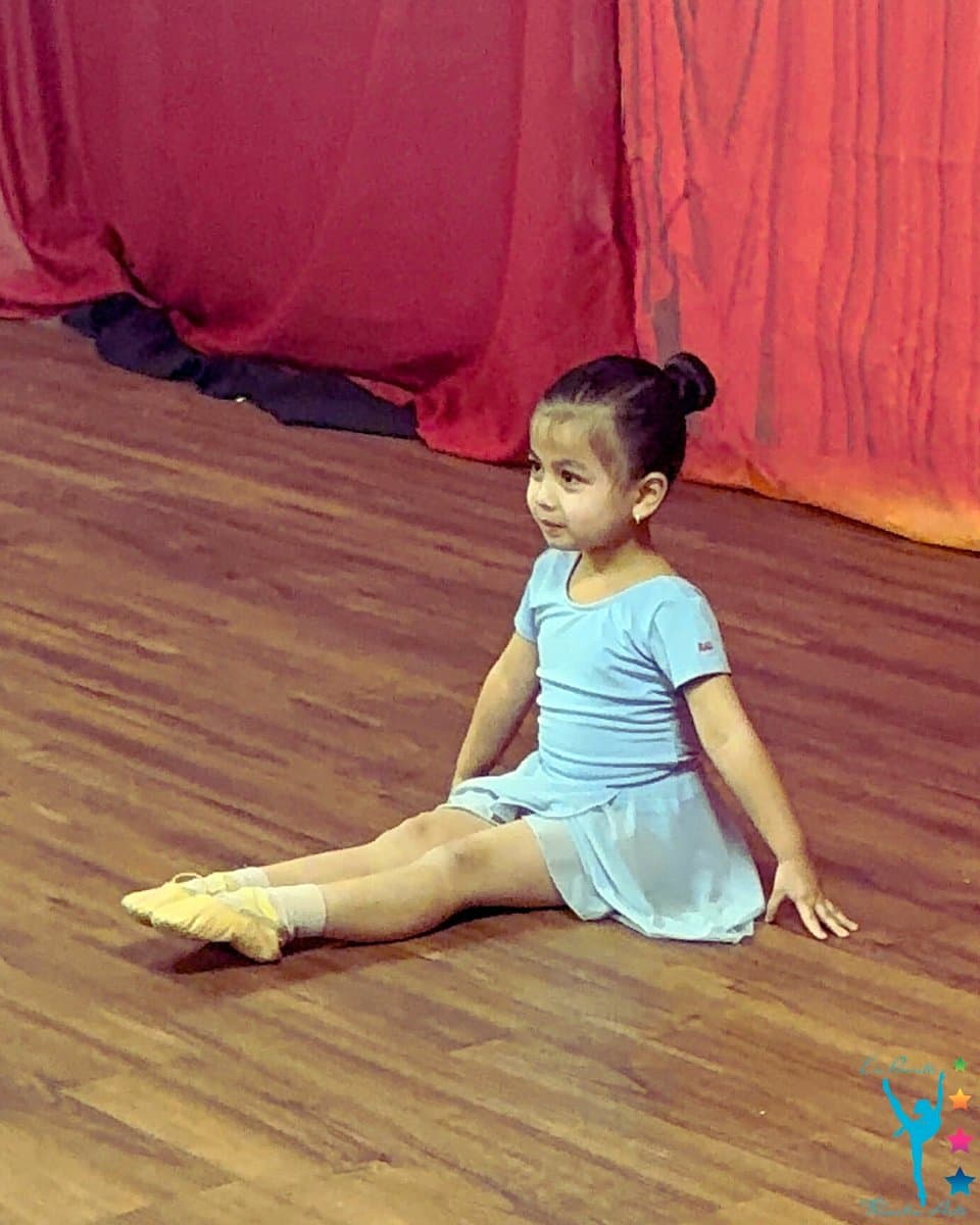 En Pointe Theatre Arts community performance and events in Cardiff