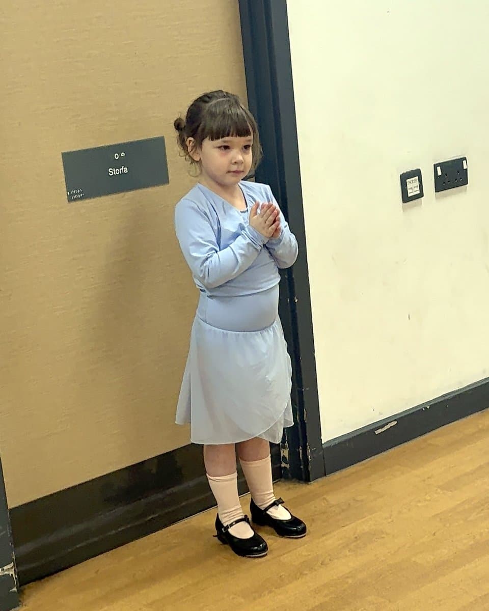 Tap class at En Pointe Theatre Arts Cardiff, photo 2